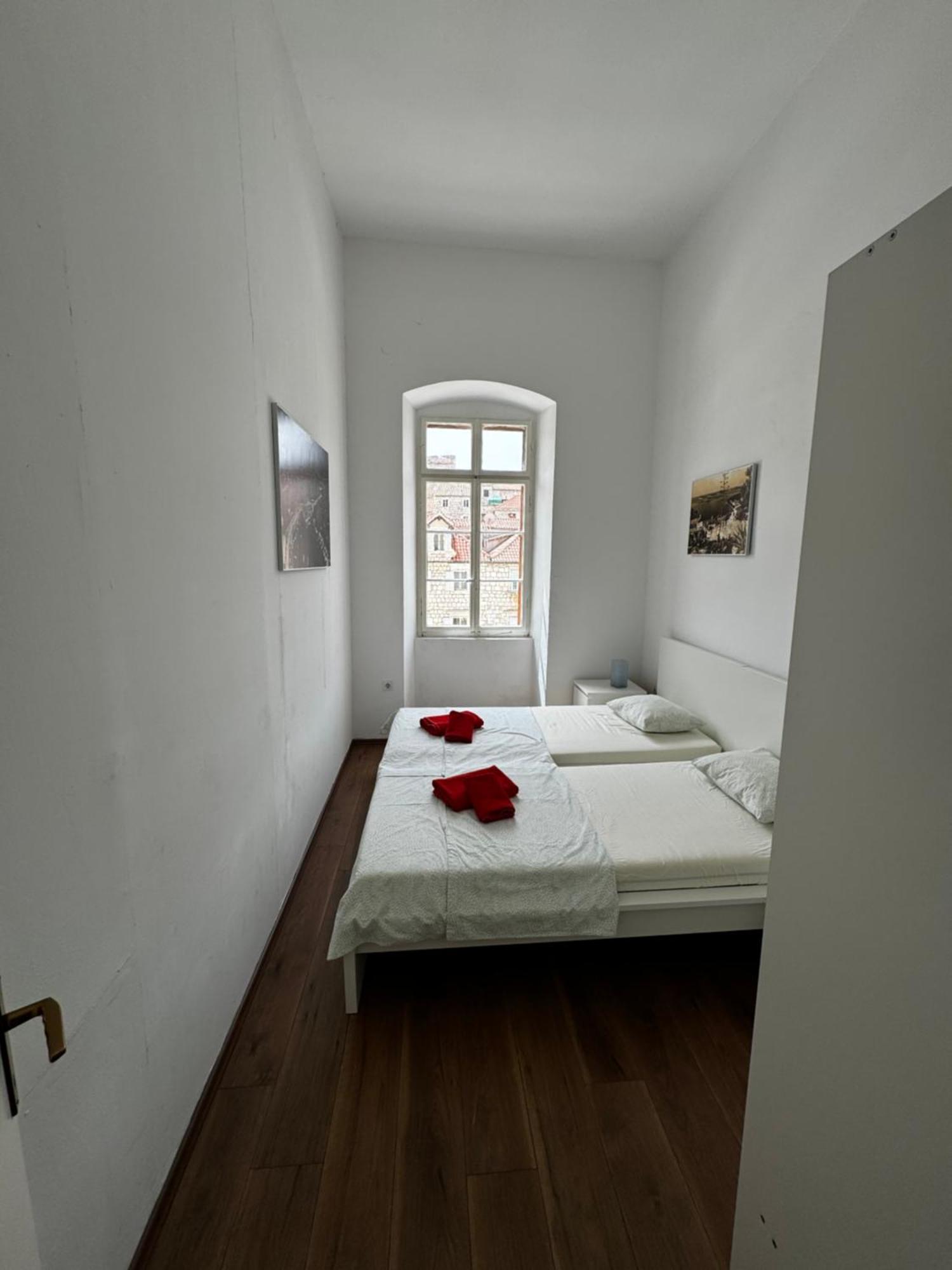 Hvar Piazza Apartment Hvar Town Bagian luar foto